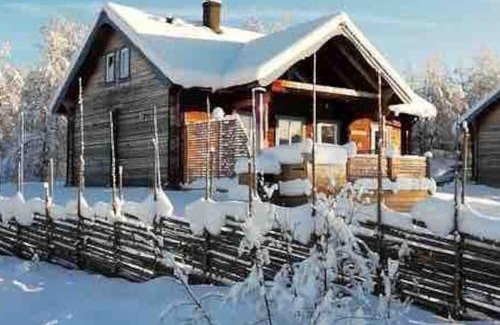 Bruksvallarna House | Cozy Cabin in Bruksvallarna with Hot Tub & Pet-Friendly