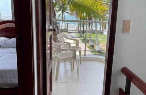 Covenas House | Seaside Cabin Retreat in Coveñas - Perfect for Families
