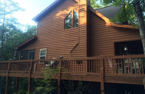 Helen Cabin | Idyllic Cabin in Helen, GA Near Innsbruck Golf Community