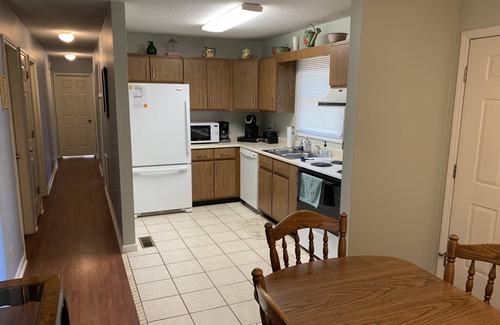 Burnsville House | Pet-Friendly Cabin in the City: Walk to Downtown Burnsville
