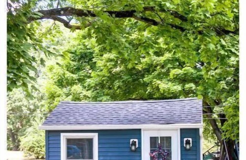 Middle Hope Cabin | Cozy Cabin Retreat in the Heart of Hudson Valley