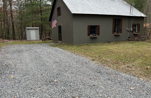 Mathias House | Perfect Cabin Near Lost River State Park - Rated 10/10!