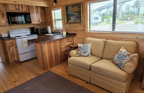 Core Creek Cabin | Fishermen's Paradise: Pet-Friendly Retreat Near Beaufort, NC