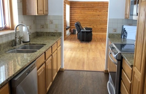 Bozeman Cabin | Cozy Cabin near Bridger Bowl with Inviting Hot Tub