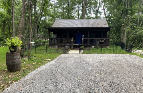 Woodworth Cabin | Perfect Cabin Retreat Near Indian Creek with Ocean Views
