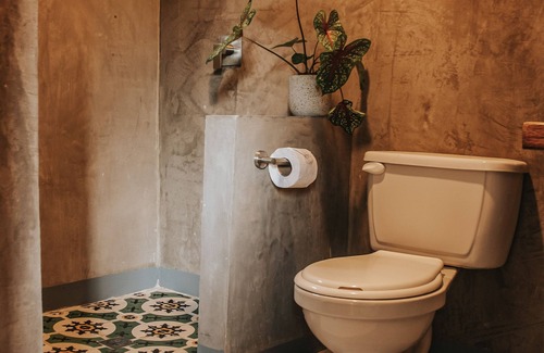 Juan de Acosta Cottage | Relaxing Cabin by the Sea in Salinas del Rey with Pool