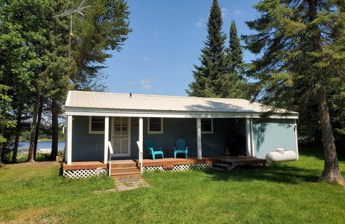 Bigfork Cabin | Scenic Cabin on Lake Near ATV & Snowmobile Trails