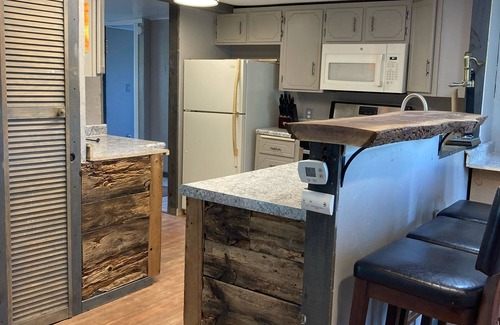Brazeau House | Pet-Friendly Cabin Retreat with Lake Views on White Potato