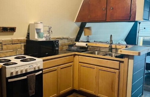 Altoona House | Relaxing Cabin Retreat Near Alexander Springs & Silver Glen