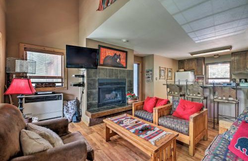 Angel Fire Apartment | Cozy Cabin-Style Condo with Deck by Angel Fire Resort