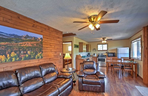 Rainbow Valley Cabin | Cozy Cabin with Mountain Views Near Mueller State Park