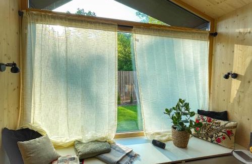 Niederdreisbach Apartment | Cozy Cabin Westerwald with Available Sauna Access