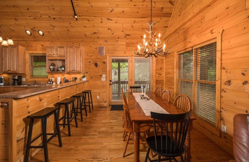 Boone Cabin | Tranquil Mtn View Retreat: Firepit & EV Charger Access