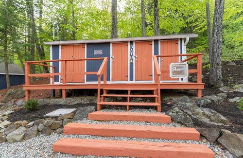 Alton Bay Cabin | Idyllic Cabin with Lake Views & Access, Rated 9.6/10