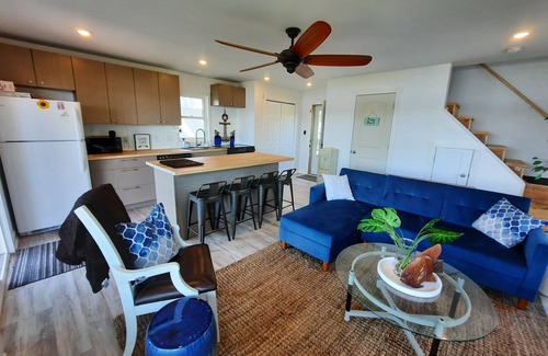 Isanti Cabin | Escape to a Cabin Retreat with Pool and Ocean Views