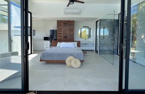 Samara Apartment | Cabina Jungle - Luxury loft overlooking the ocean and the Costa Rican jungle