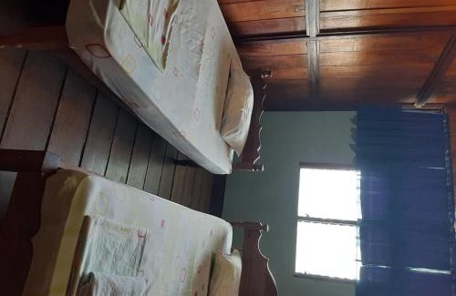 San Carlos Bed & Breakfast | Budget-Friendly Cabinas Leyko: Child Friendly & Breakfast Included