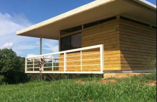 Quebrada La Gamba House | Discover Cabinas Mangos: Family-Friendly with Breakfast