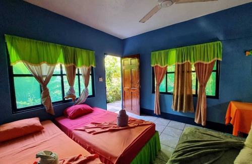 Tortuguero Bed & Breakfast | Relaxing Retreat at Cabinas Tortuguero Natural - Rated 8.8