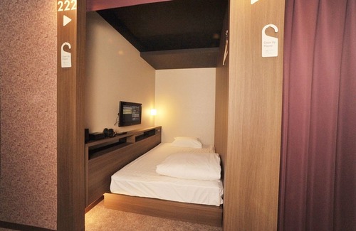 Fujinomiya Hotel | Cozy Cabinhouse Yado Fujinomiyaten with Breakfast & Kitchen