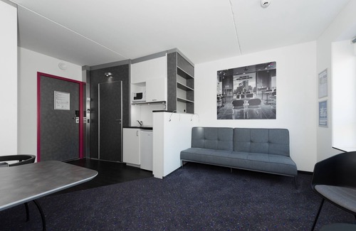 Amager Apartment | Wheelchair Accessible CABINN Apartments with Spa & Breakfast