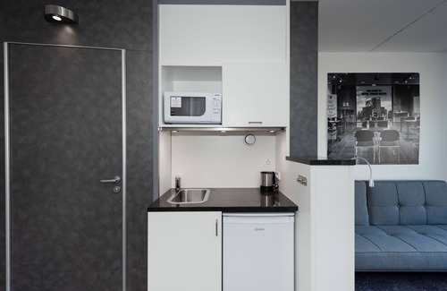 Amager Apartment | Wheelchair Accessible CABINN Apartments with Spa & Breakfast