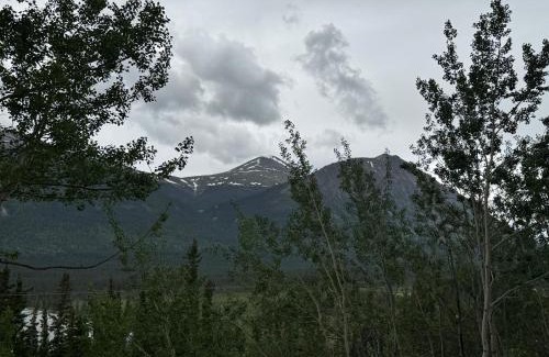 Yukon House | Pet-Friendly Retreat at Cabins Over Crag Lake, Rated 8.9