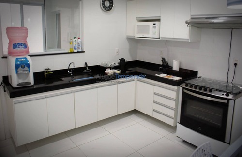 Vila Nova Apartment | Seaside Retreat: Cabo Frio Apartment by Praia do Forte
