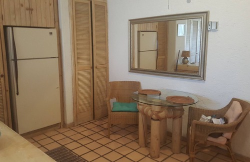 Centro Condo | Oceanfront Cabo San Lucas Studio Suite with Amazing Views