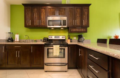Matapalo Villa | Family-Friendly Cabo Velas Estates with Pool and Breakfast
