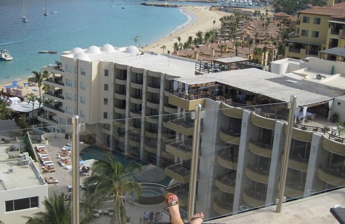 El Medano Ejidal Hotel | Relax at Cabo Villa Beach Resorts with Family-Friendly Amenities