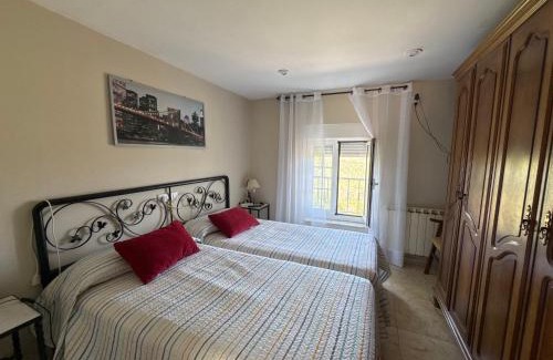 Gozon House | Pet-Friendly Apartamentos Casa Carola with Oceanfront Views