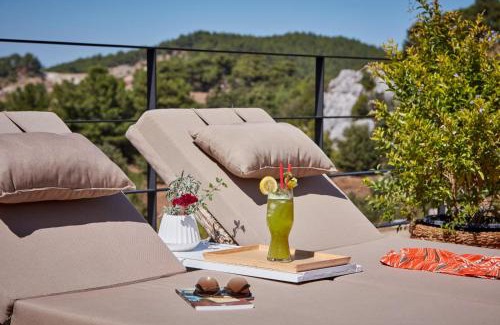 Ayvacik Bed & Breakfast | Discover Cabras Kazdağları: Rated 10/10 with Ocean Views