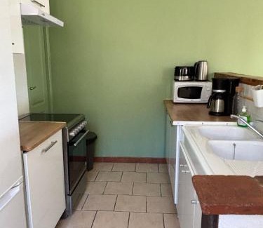 Saint-Aignan House | Family-Friendly Cacatoès: Pet and Child Friendly Retreat