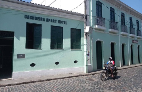 Cachoeira Apartment | Budget-Friendly Stay at Cachoeira Apart Hotel with Pool
