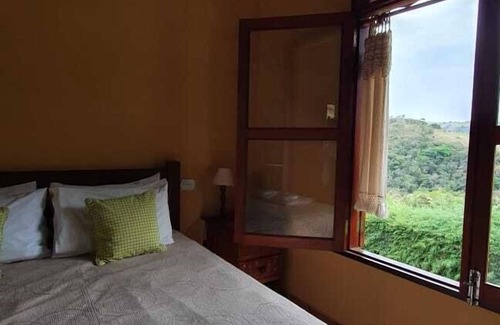 Bueno Brandao Hotel | Relaxing Getaway at Cachoeira dos Luis Parque e Pousada