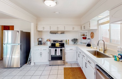 Twentynine Palms House | Tranquil Cacti Retreat with Private Hot Tub near Joshua Tree