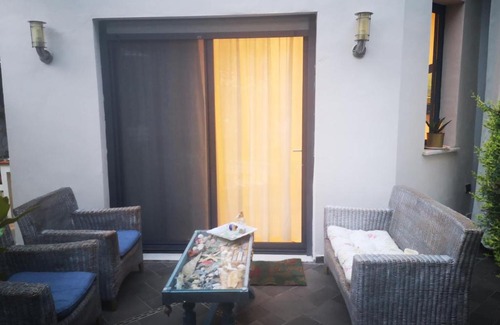 Prinos Apartment | Pet-Friendly Cactus Suite with Hot Tub, Rated 9.5/10