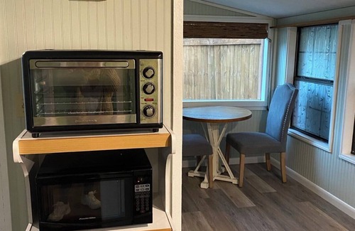 Caddo Gap Cabin | Idyllic Bungalow with River Access - Rated 10/10 by Guests