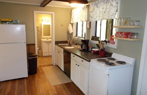 Caddo Gap Cabin | Adventure Awaits at Caddo River Crossing - The Barn Cabin