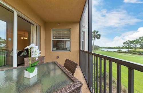 Braden River House | Scenic Caddy's Corner: Golf Course Views in River Strand