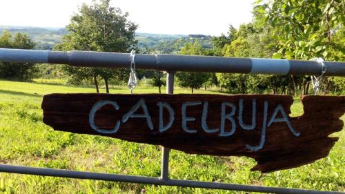 Rocchetta Palafea House | Pet-Friendly Cadelbuja: Family Haven with Kitchen Access