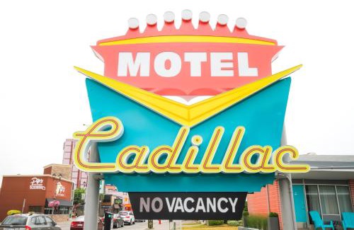 Fallsview Hotel | Comfortable Cadillac Motel Niagara: Guest Rated 8.4/10