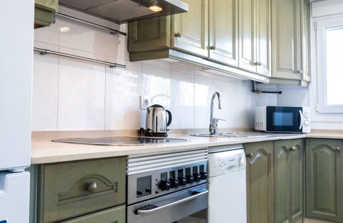 Cadiz House | Top-Rated Cadiz Paradiso Apartment with Spa & Breakfast