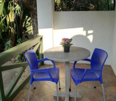 Vryheid House | Cozy Cadle House: Pool, Breakfast & Family-Friendly Stay