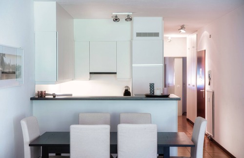 Cadro Apartment | Relax at Cadro Garden with Spa, Breakfast & Family-Friendly Amenities