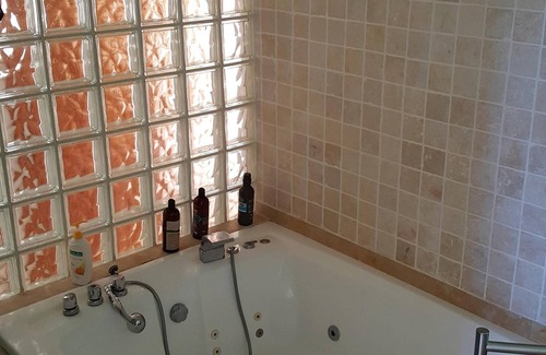 Caesarea Villa | Indulge in the Caesarea Kosher Villa with Ocean View & Spa
