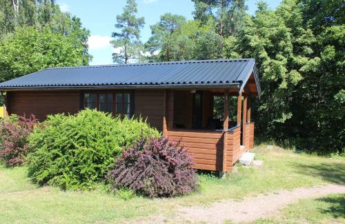 Vasteras Municipality House | Family-Friendly Café Björnen: Oceanfront Getaway Awaits