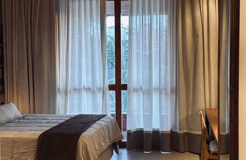 Tres Pontas Hotel | Cozy Café Palace Hotel with Pool and Spa Amenities