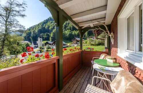 Buchboden House | Guest Rated Café Pension zum Jäger with Pet-Friendly Amenities